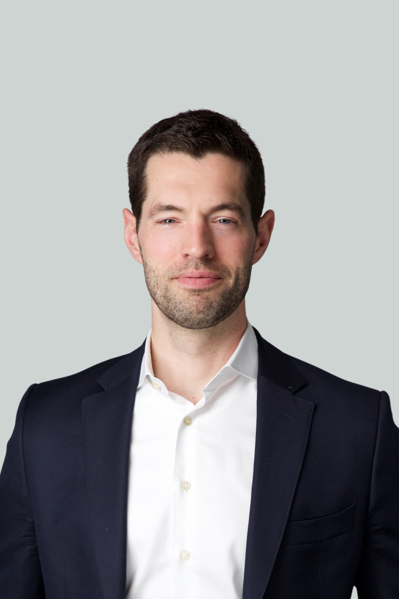 Jens Brennikmeyer Headshot BI